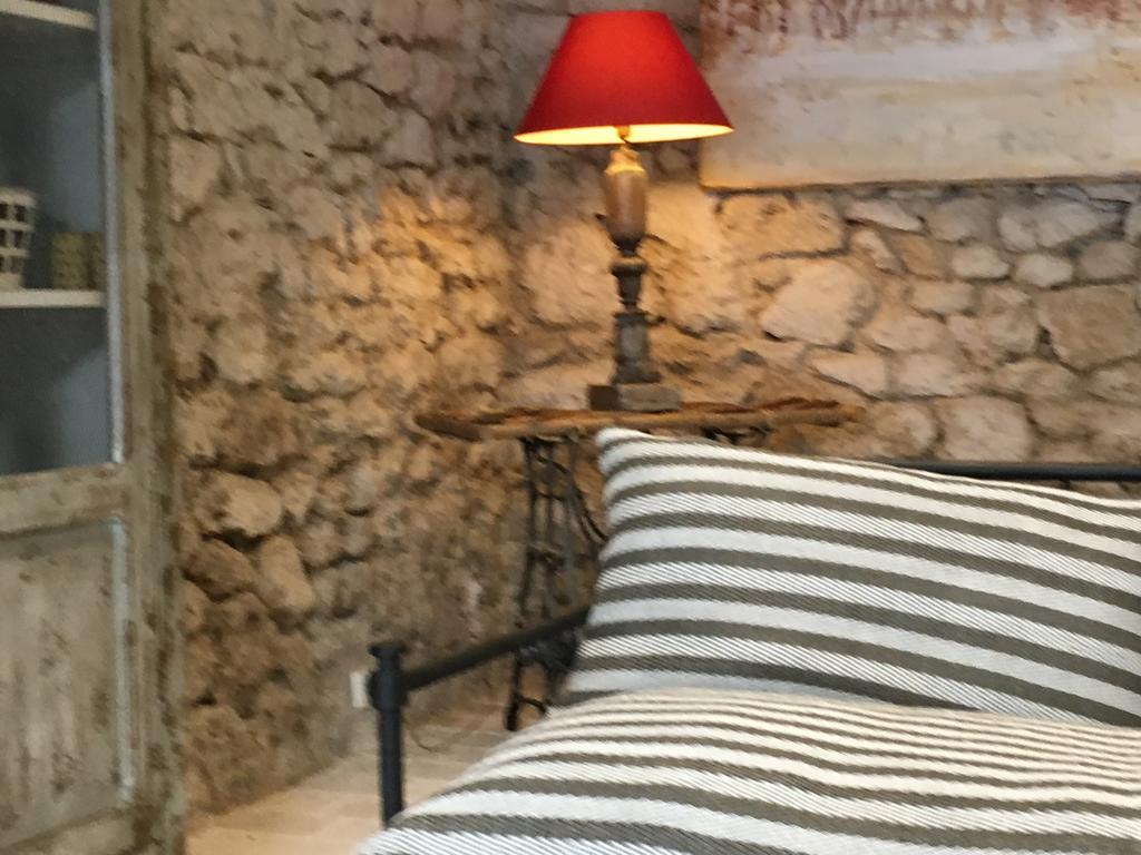 Maison Josephine Avec Garage Prive بلْوا المظهر الخارجي الصورة